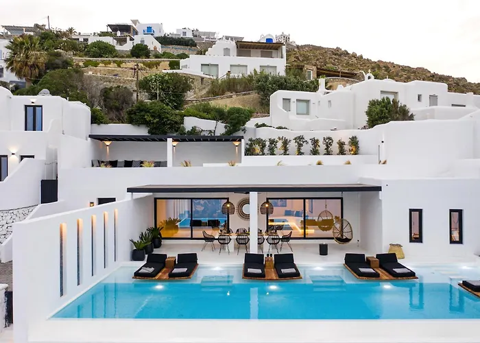 Villa Psarou Black *