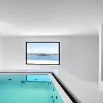 Psarou Black Villa *