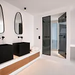 Villa Psarou Black *