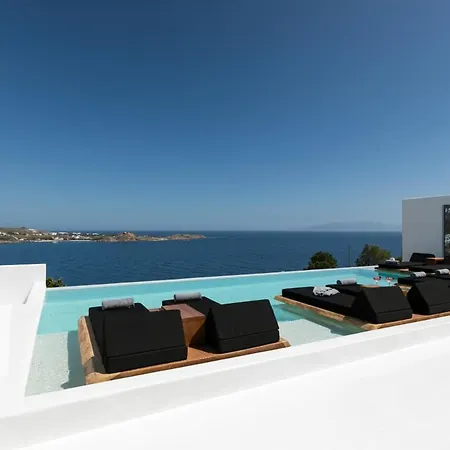 Psarou Black * Mykonos Town