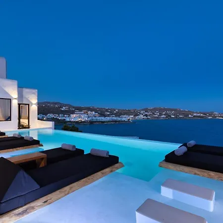 Psarou Black * Mykonos Town