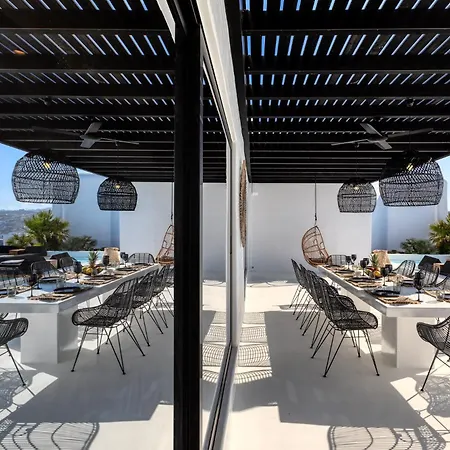 Psarou Black Villa Mykonos Town