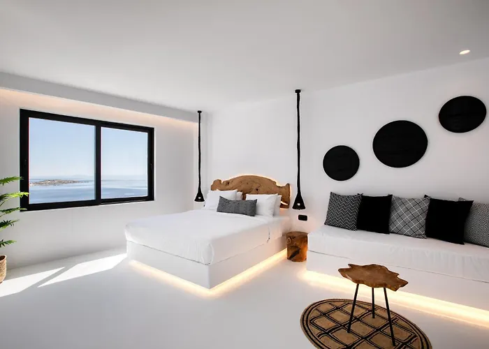 Psarou Black Villa *