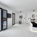 Psarou Black וילה
