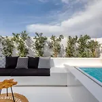 Psarou Black Villa