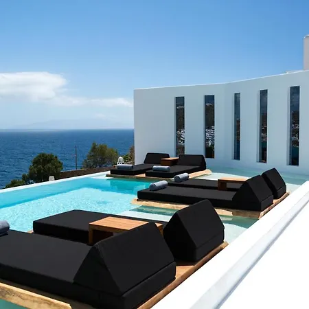 Villa Psarou Black Mykonos Town