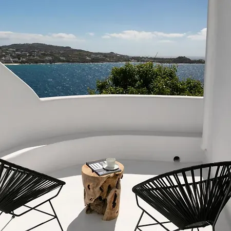 Psarou Black Villa