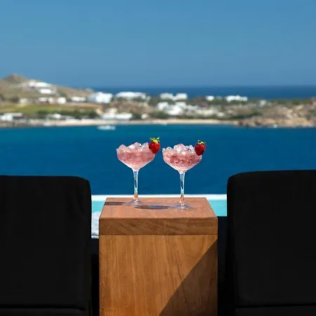 Psarou Black Mykonos Town