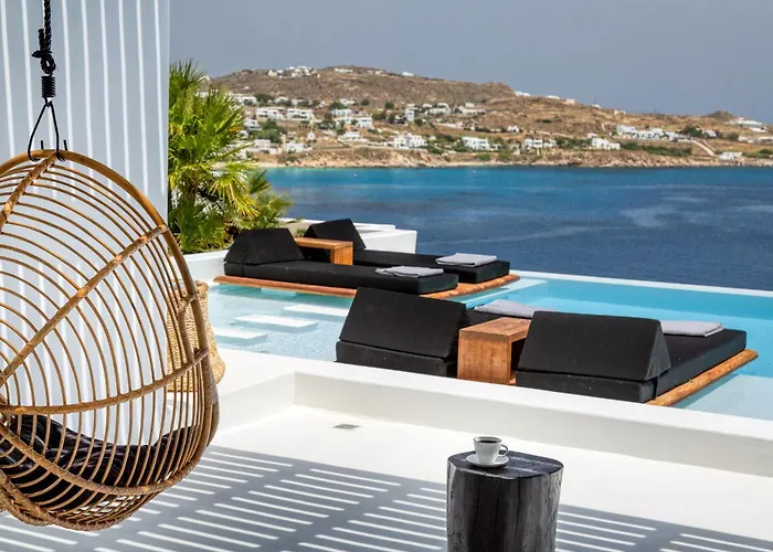 Psarou Black Willa *