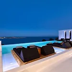 Villa Psarou Black