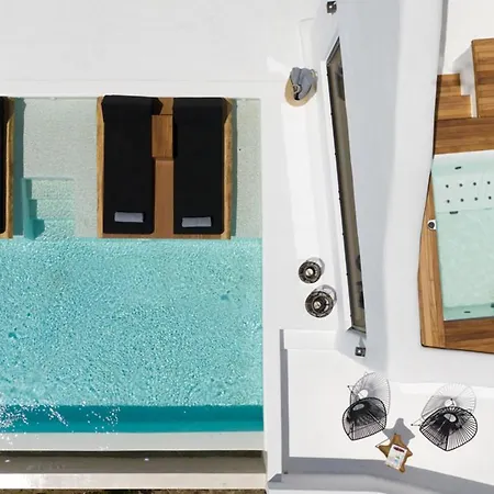 Psarou Black Villa *