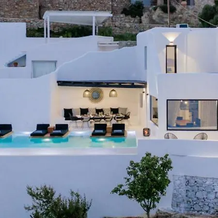 Psarou Black Platys Gialos (Mykonos)